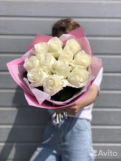 Белые розы букет