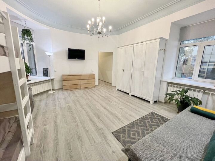 1-к. квартира, 44 м², 1/6 эт.