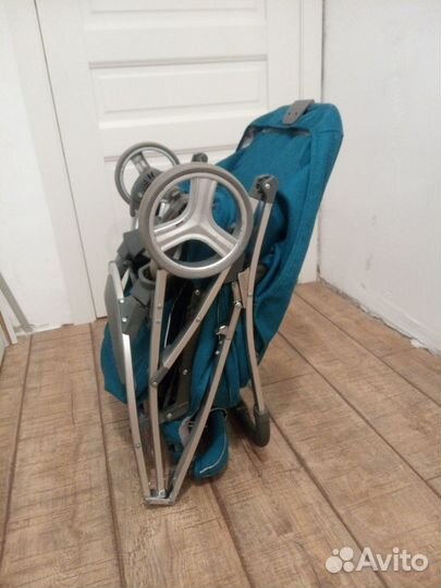 Коляска прогулочная