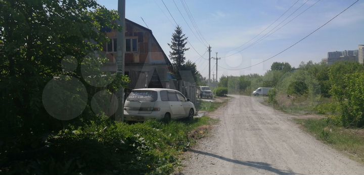 Дом 54 м² на участке 5 сот.