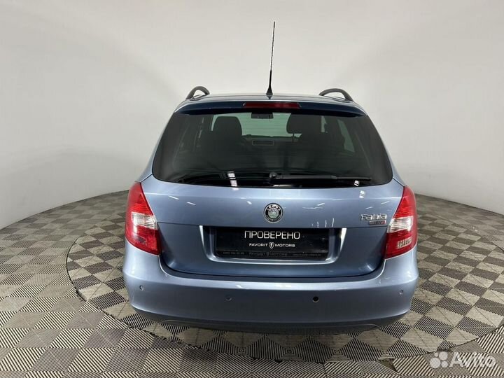 Skoda Fabia 1.6 AT, 2008, 318 000 км