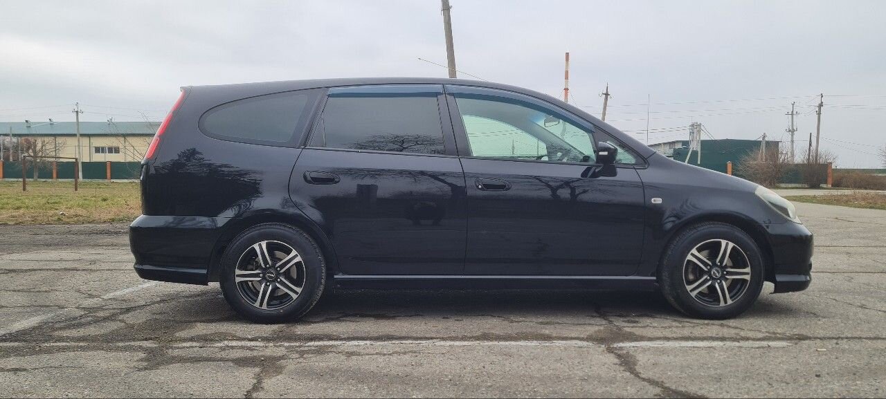 Honda Stream: фото владельца