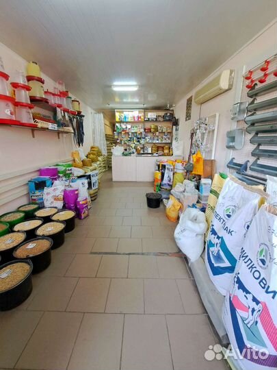 Корма и комбикорма