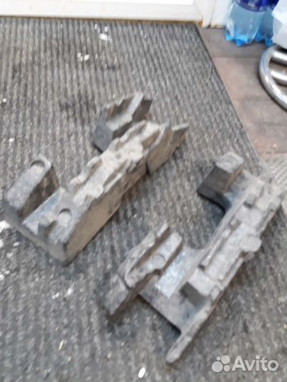 Мерседес абсорбер переднего бампера S-Class V221 W