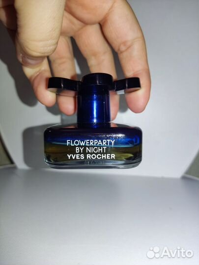 Yves Rocher Flowerparty by night