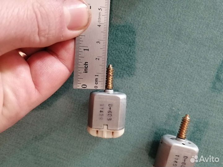 Моторчик замка двери