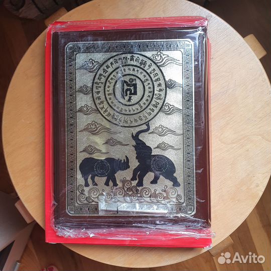 Талисман, панно, статуэтка Лиллиан Ту, Правдина