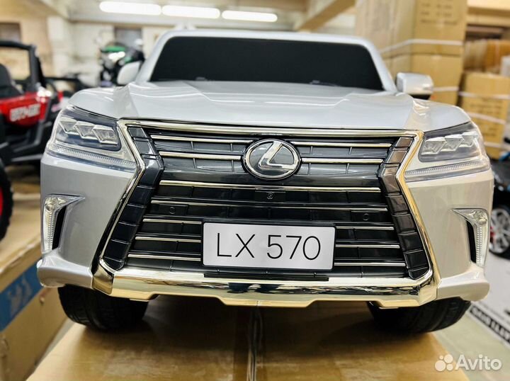 Детская машинка Lexus