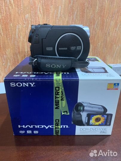 Видеокамера sony