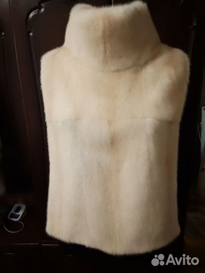 Манишка из меха норки