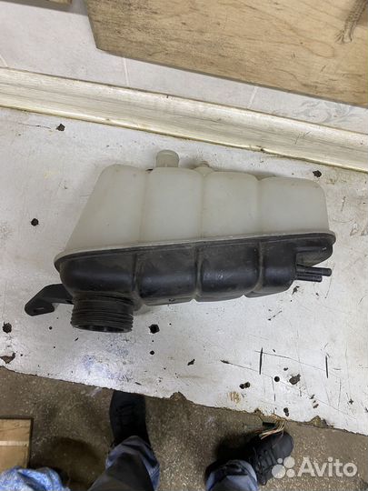 Расширительный бачок mercedes benz s класса 220