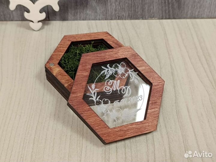 Шкатулка для свадебных колец