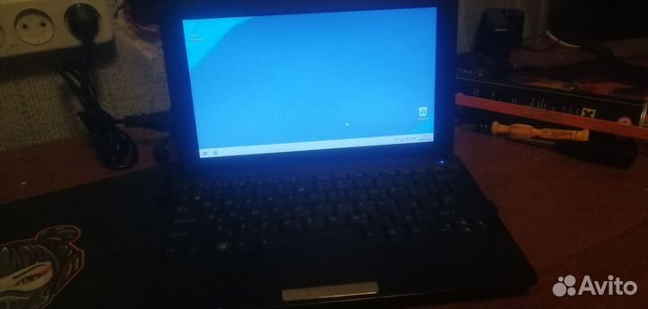 Нетбук asus eee pc 1001px