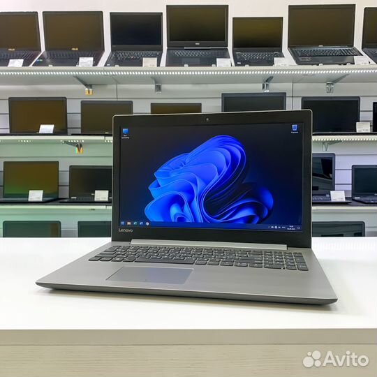 Ноутбук Lenovo 8RAM/SSD