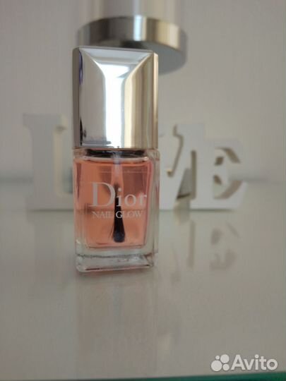 Лак для ногтей Dior