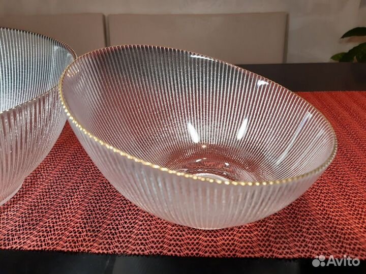 Салатники Орион, диаметр 21,5 и 17 см