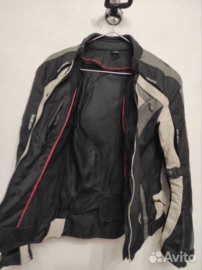 Мотокуртка женская
