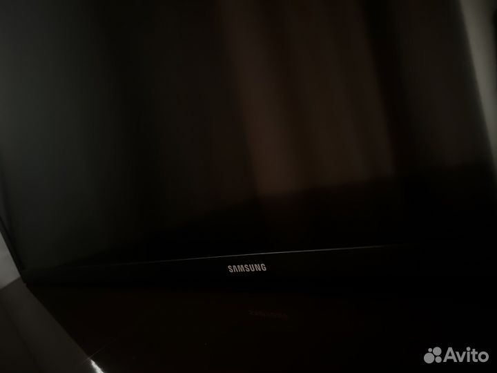 Телевизор samsung