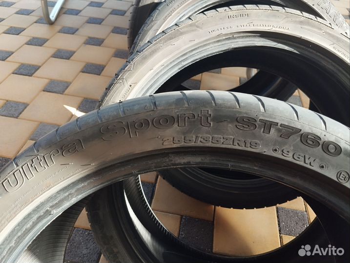 Starmaxx Ultrasport ST760 225/40 R19 и 255/35 R19 96W