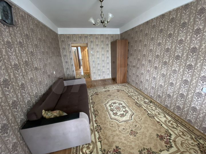 2-к. квартира, 74 м², 9/9 эт.