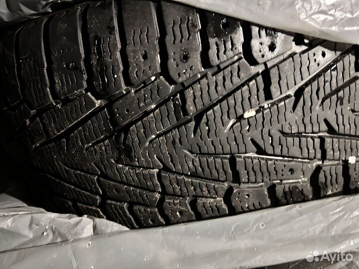 Nokian Tyres Hakkapeliitta 7 255/55 R18