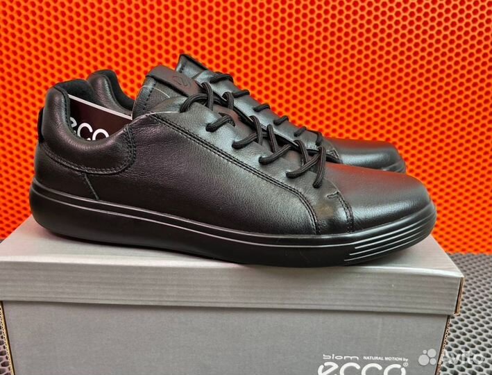 Кроссовки Ecco надежные