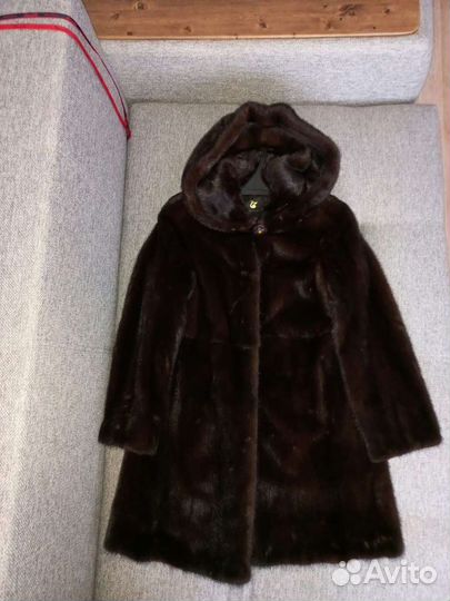 Элегантная норковая шуба 44-48 р-р