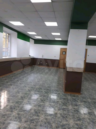 Торговое помещение, 110 м²