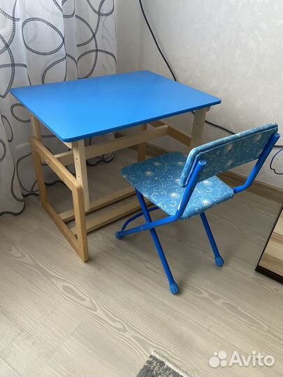 Детский стол и стульчик