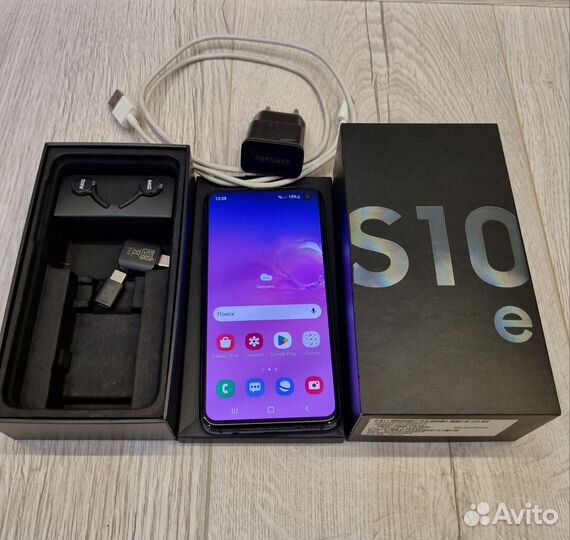 Samsung Galaxy S10e, 6/128 ГБ