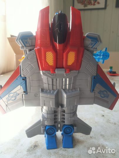 Тобот истребитель