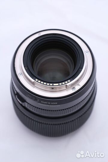 Fujifilm GF 80mm f/1.7 R WR