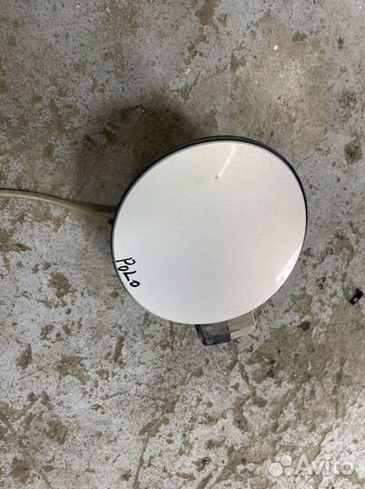 Лючок бензобака Volkswagen Polo sedan 5