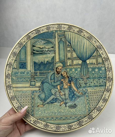 Декоративное блюдо, тарелка, папье-маше