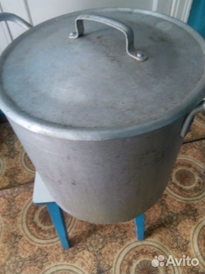 Алюминиевая кастрюля на 30 литров