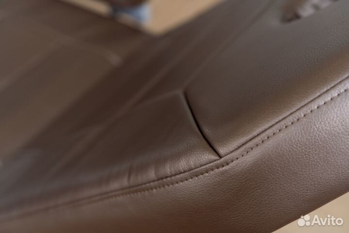 Кресло для педикюра 