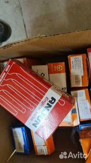 Клапана впускные выпускные Lacetti Aveo Naxia Cruz