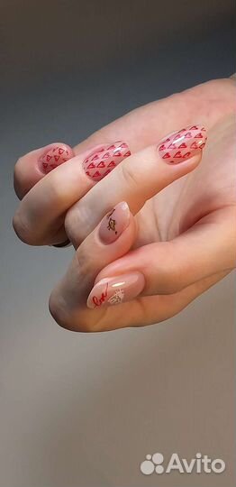 Мастер маникюра