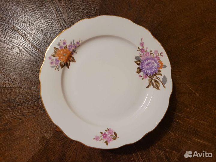 Тарелки 23,5 см. Дулево