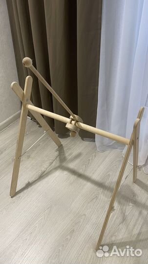 Стойка тренажер монтессори с кронштейном+ мобили