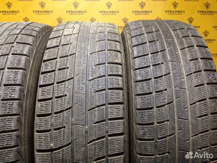 Yokohama Ice Guard IG30 215/65 R16 98Q