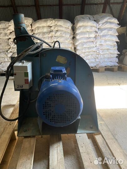 Молотковая роторная дробилка дкр-0,5