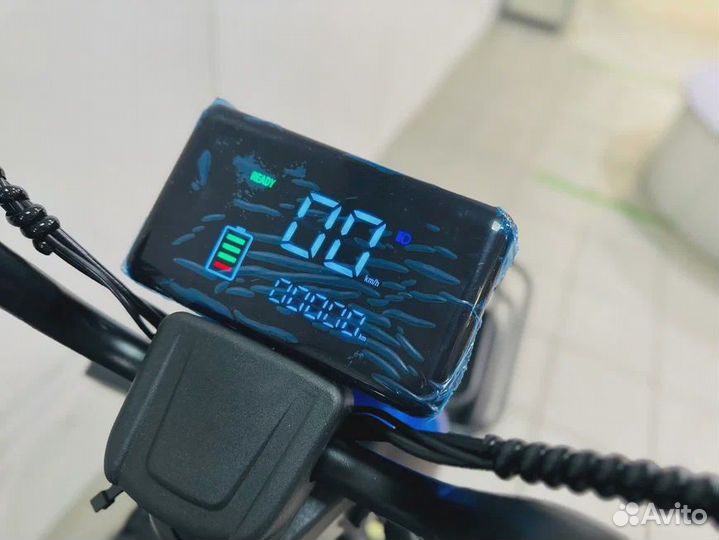 Электрический трицикл