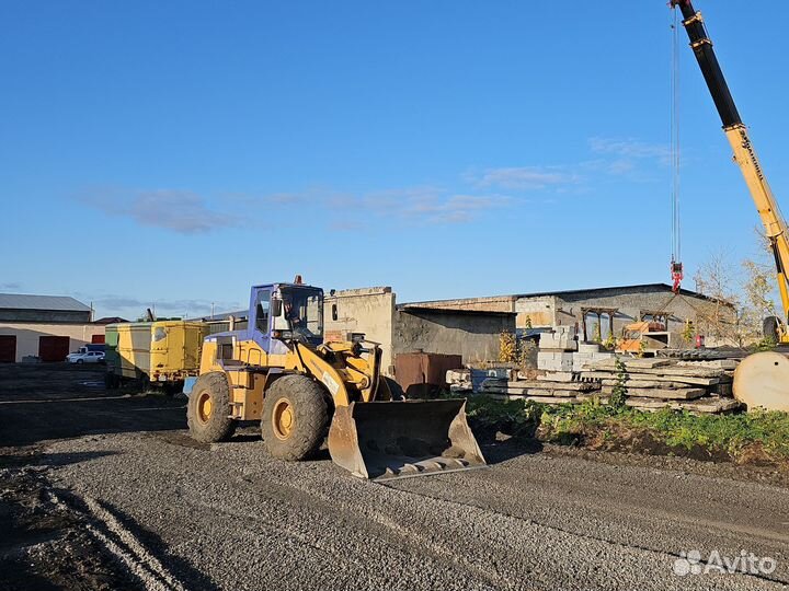 Фронтальный погрузчик 2м3