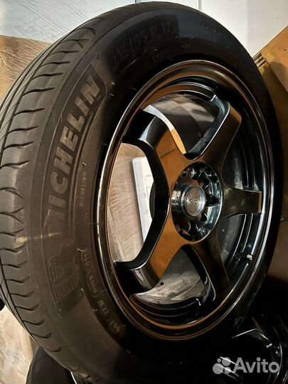 Michelin Primacy 4 215/55 R17