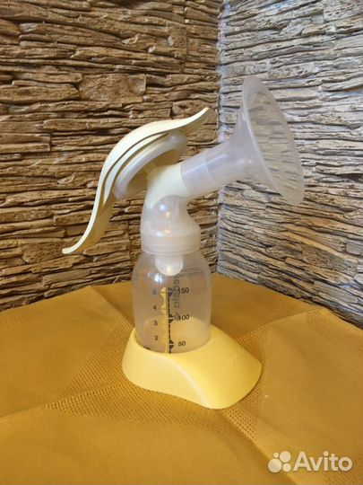 Молокоотсос medela ручной