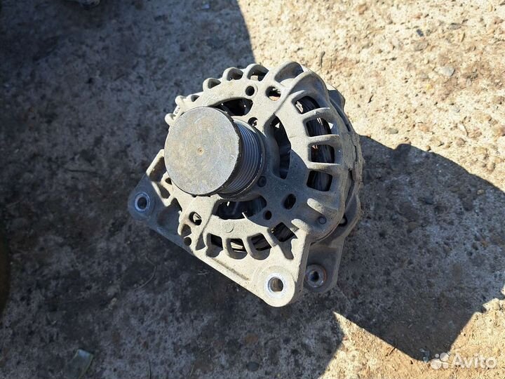 Генератор Рено Сандеро 2 степвей 1.6 H4M 1123лс