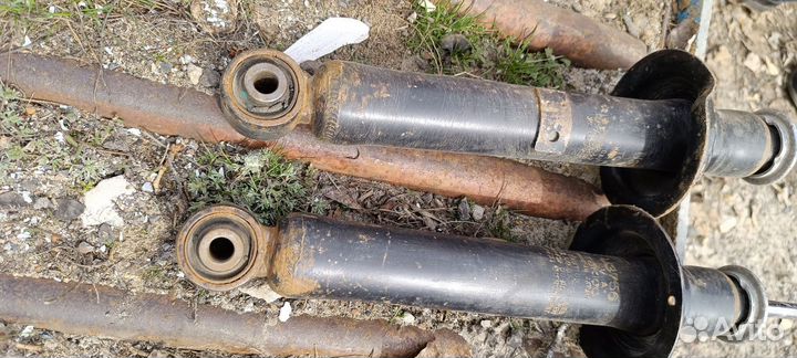 Амортизаторы toyota mark 2 jzx90