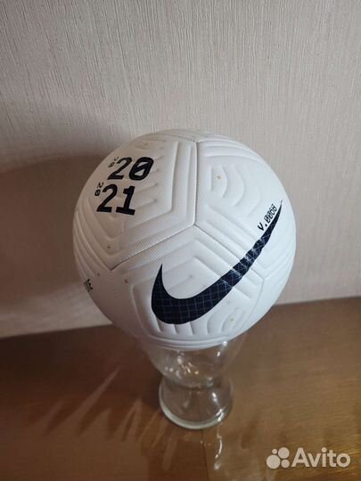 Футбольный мяч nike