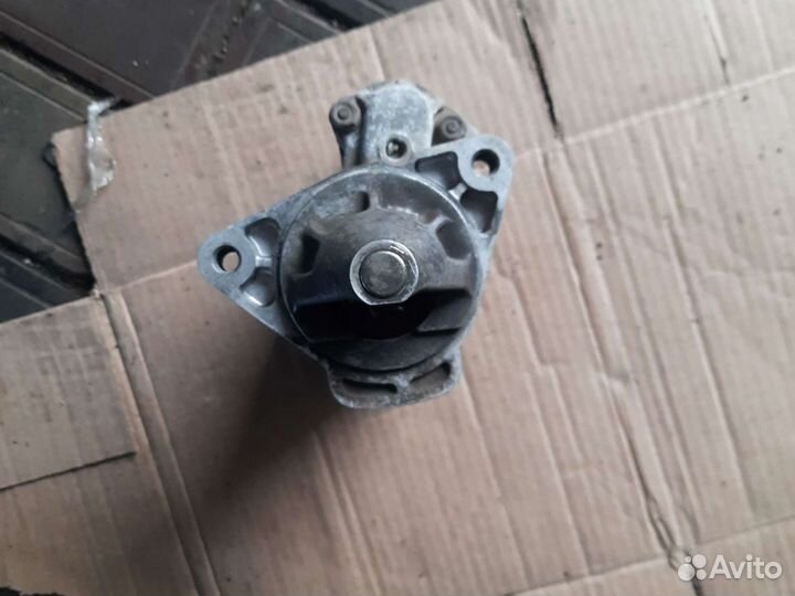 Стартер daihatsuyrv K3